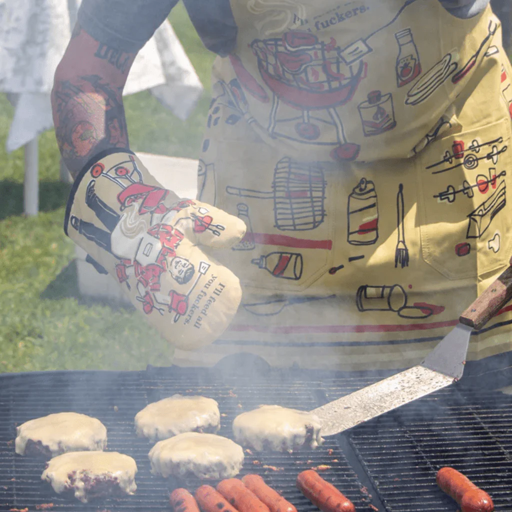 Blue Q Oven Mitt - I’ll Feed All You Fuckers - Image 3