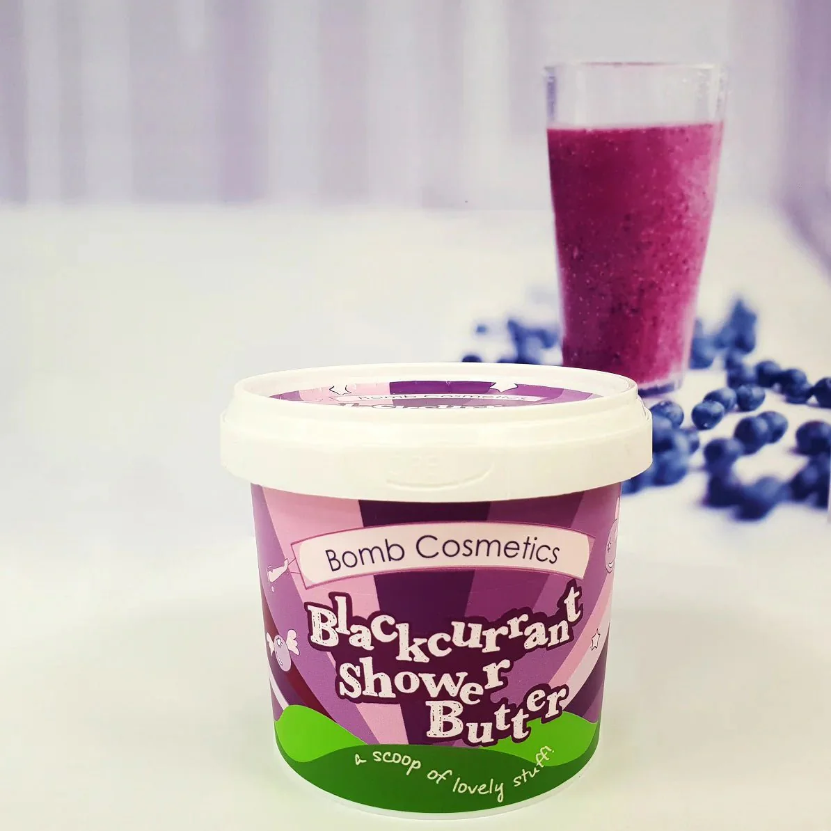 Bomb Cosmetics Shower Butter 365ml - Blackcurrant - Image 2