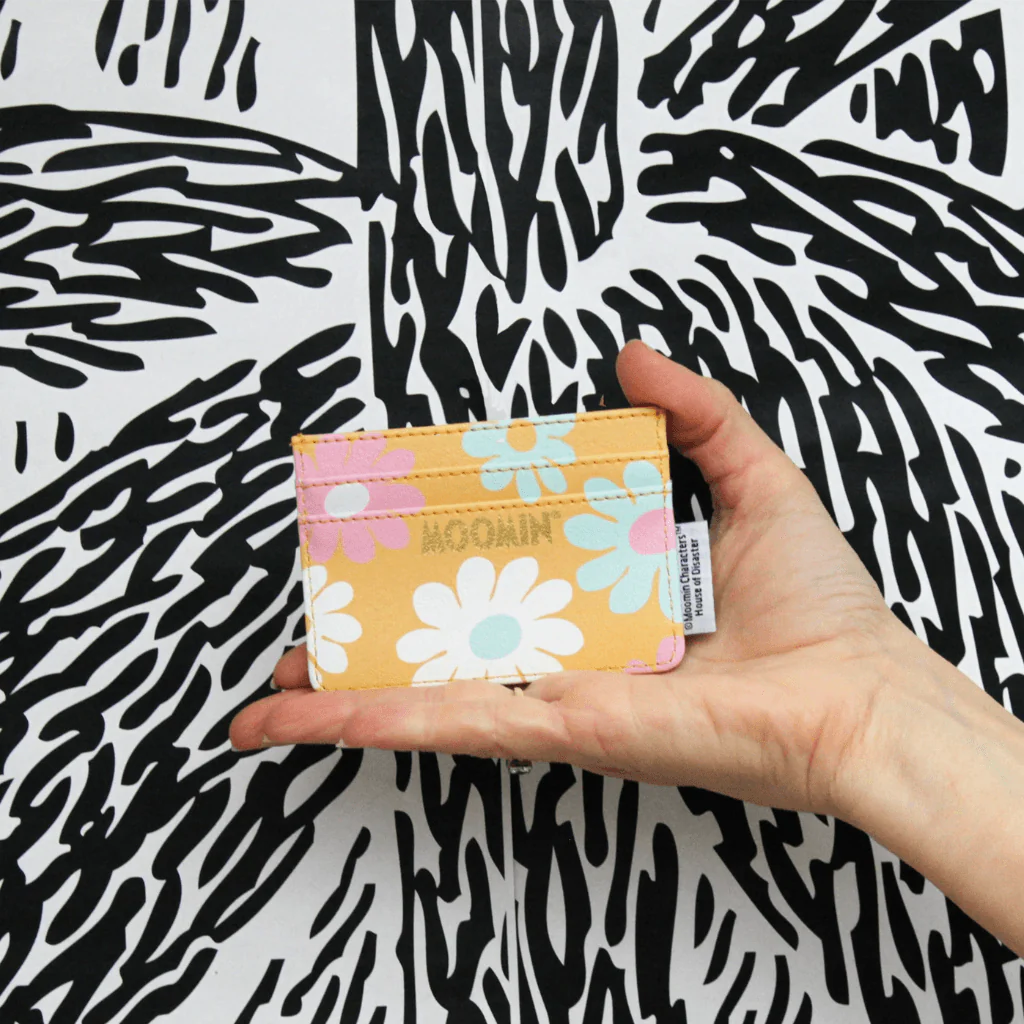 House of Disaster Moomin & Snorkmaiden Floral Card Holder Wallet - Image 4
