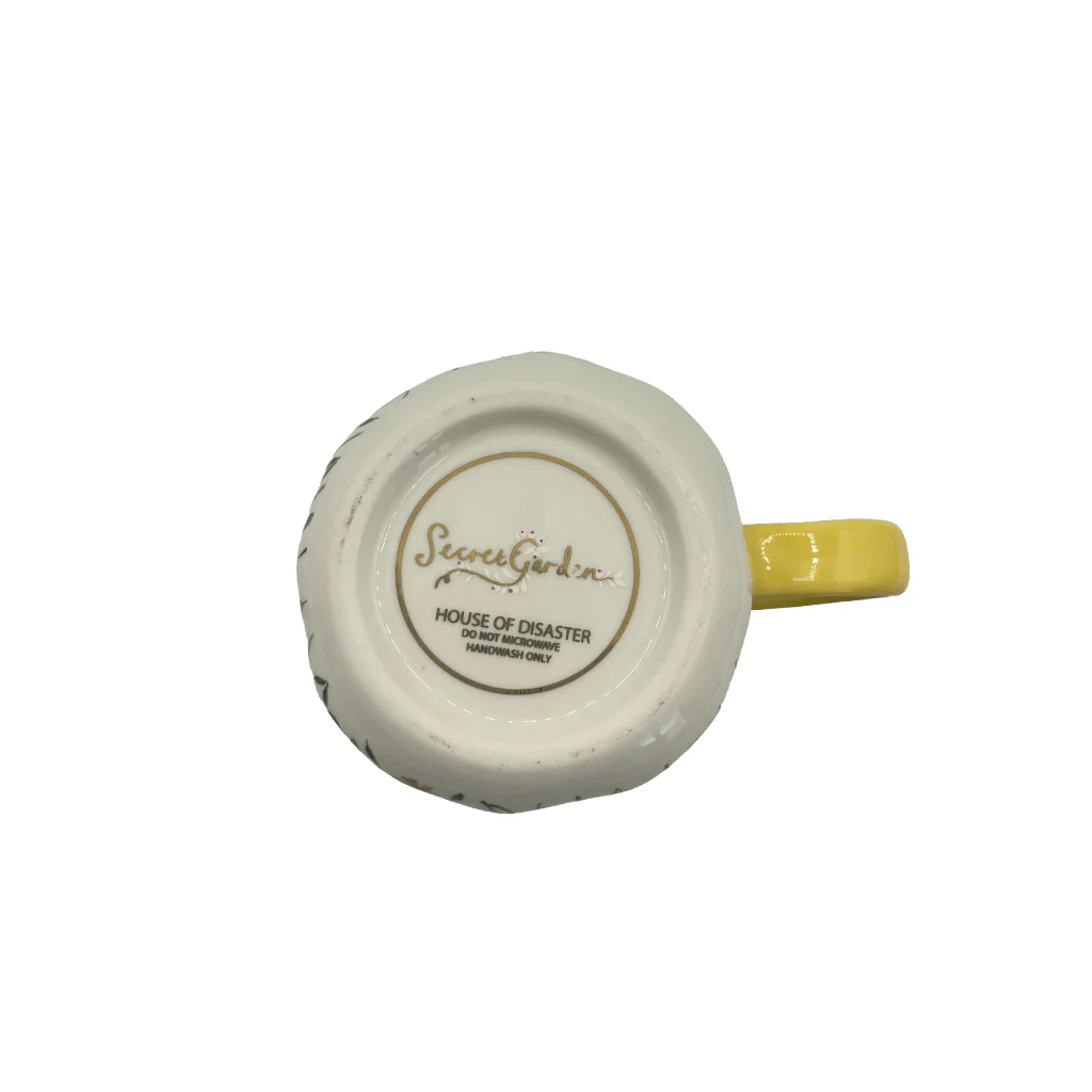 House of Disaster Secret Garden 3D Bee Cup - Image 5