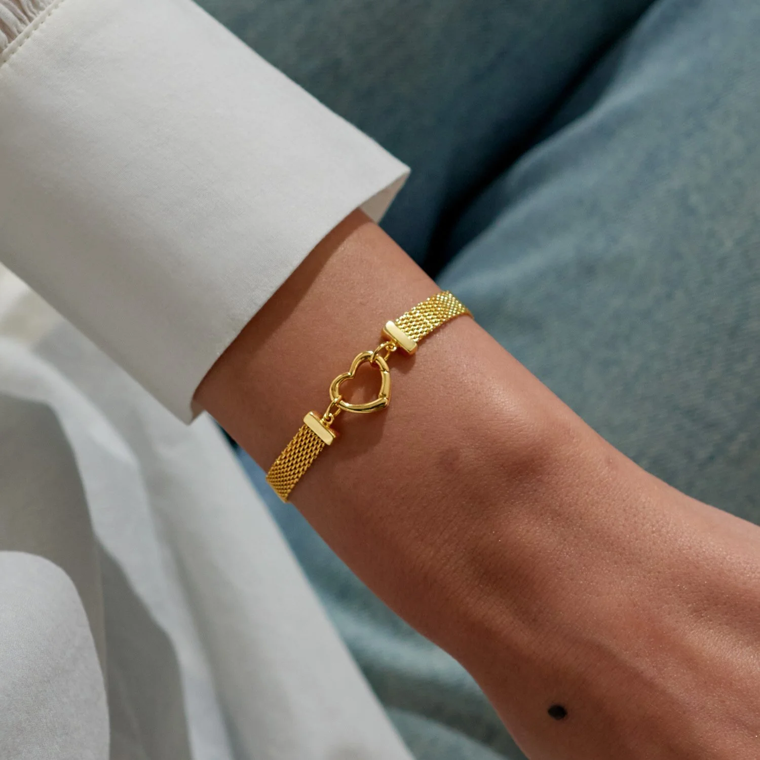 Joma Jewellery - Bracelet Bar Heart Clasp Bracelet - Image 3
