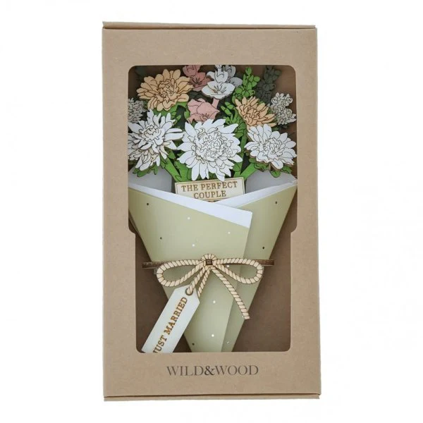 Just Married 3D Flower Figurine Card - Image 6