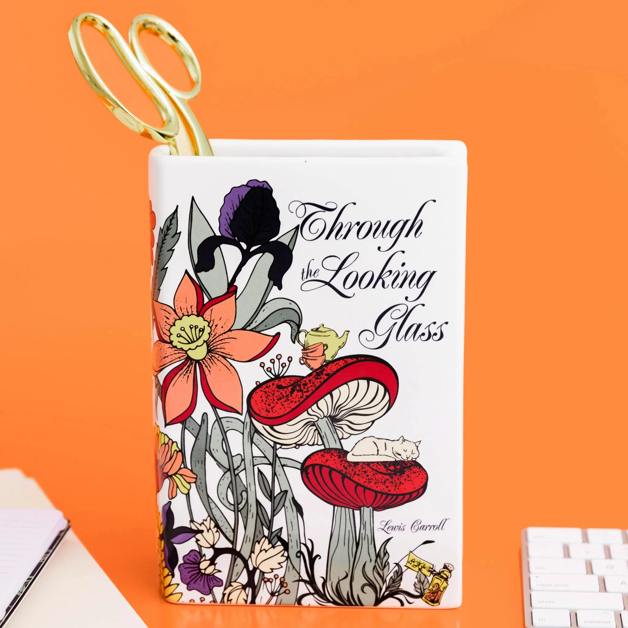 Through the Looking Glass Ceramic Book Vase – Wonderland Display - Image 3