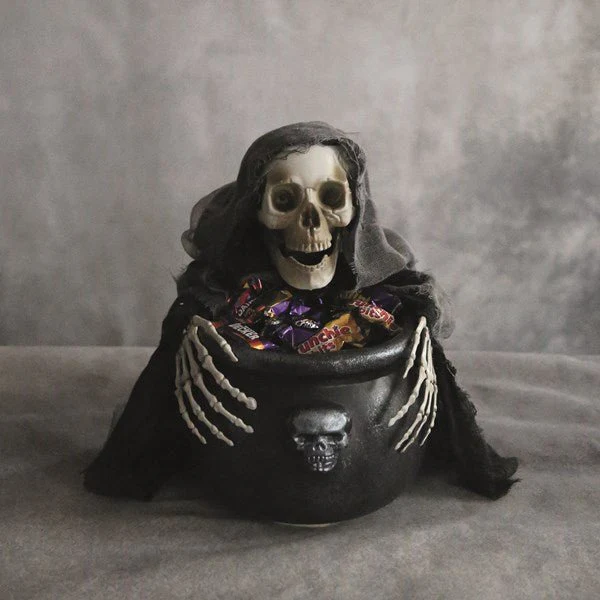 LED Animated Reaper Sweet Bowl 33cm – Motion Sensor Halloween - Image 3