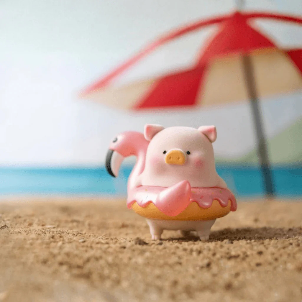 Lulu the Piggy Beach Party Blind Box - Image 8