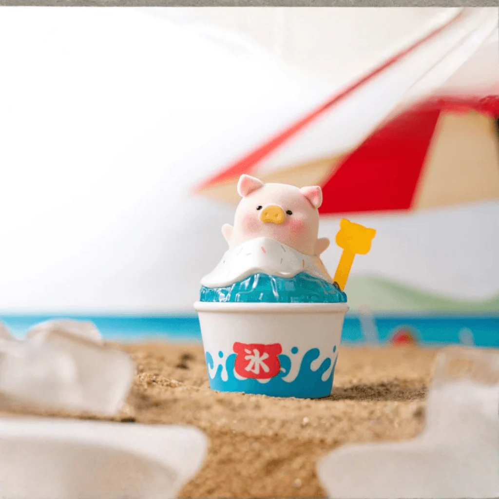 Lulu the Piggy Beach Party Blind Box - Image 9