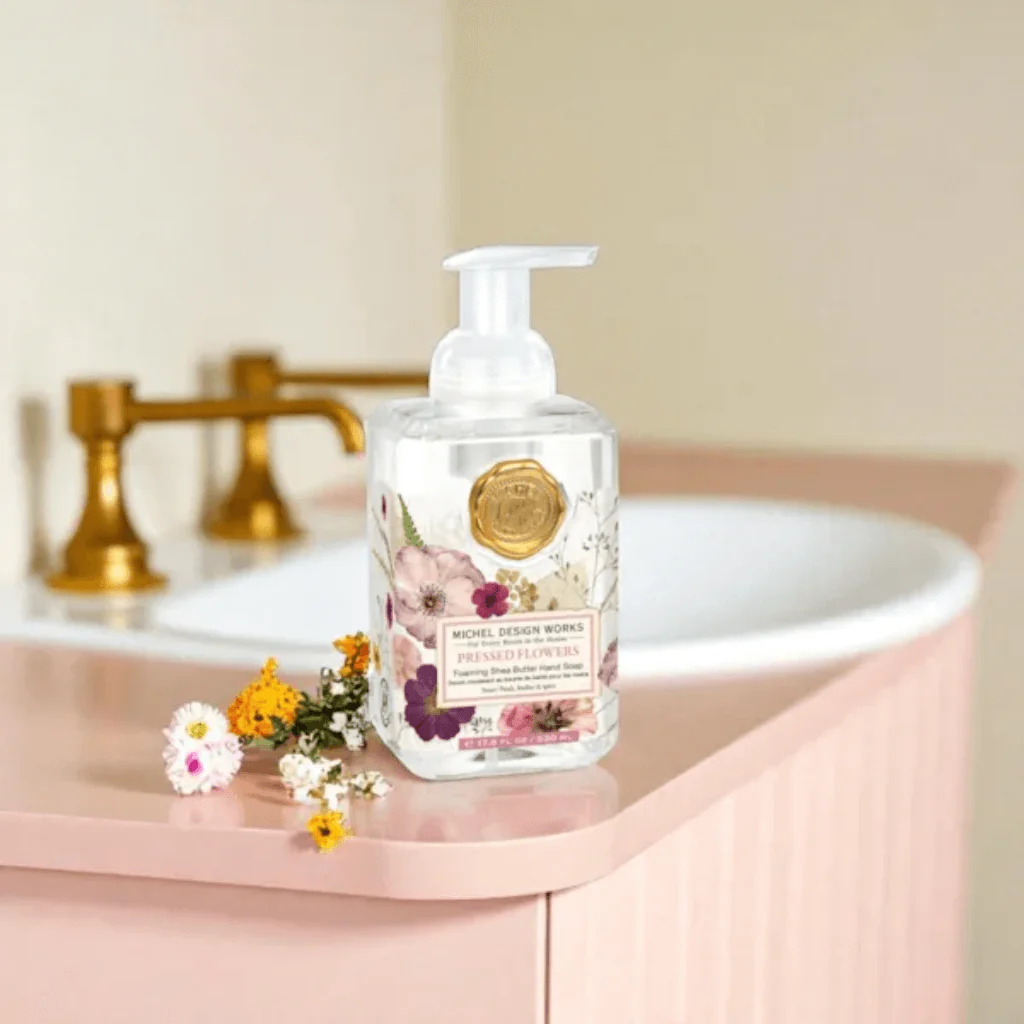 Michel Design Works Pressed Flowers Foaming Hand Soap 530ml - Image 2