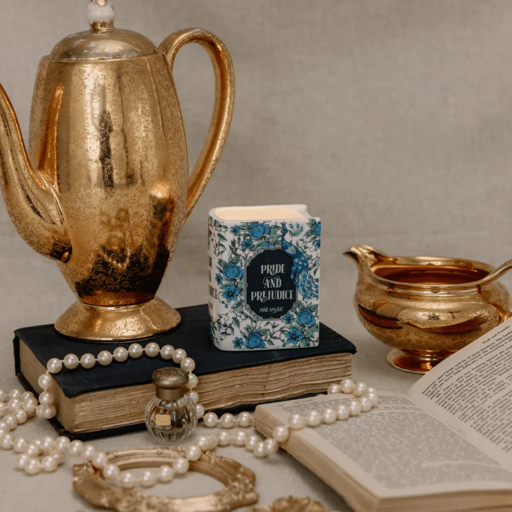 Pride and Prejudice Book Shaped Ceramic Candle - Image 9
