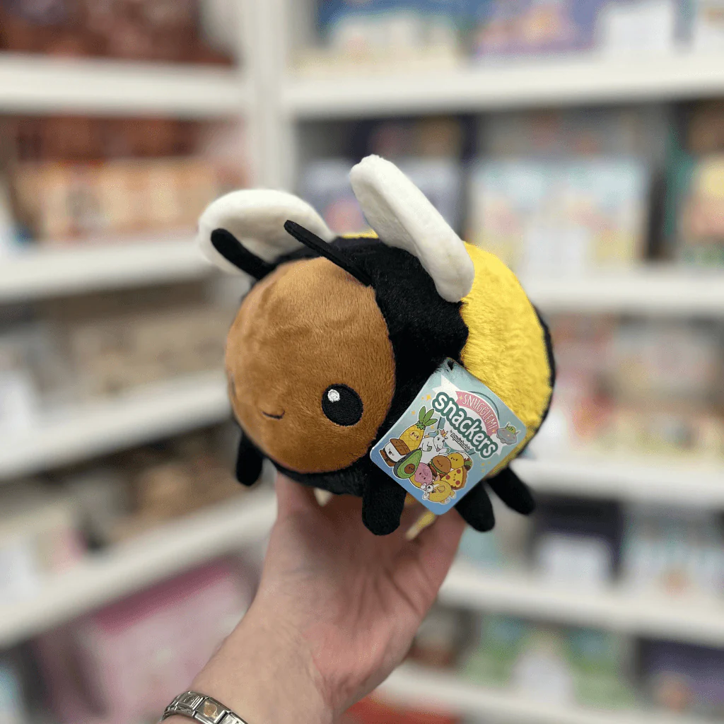 Squishable Snacker Fuzzy Bumblebee - Image 5