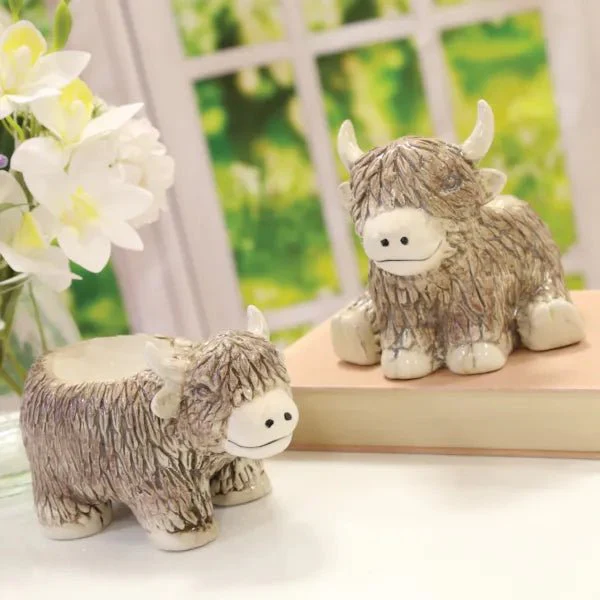 Highland Cow Standing Wax Melt Burner - Image 4