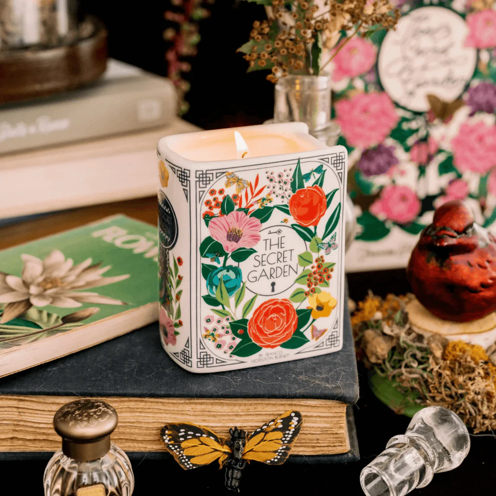 The Secret Garden Book Shaped Ceramic Candle - Image 8