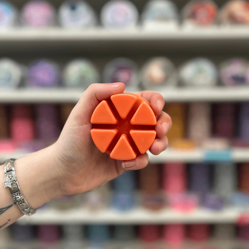 Apple & Cinnamon Segment Wax Melt - Image 4