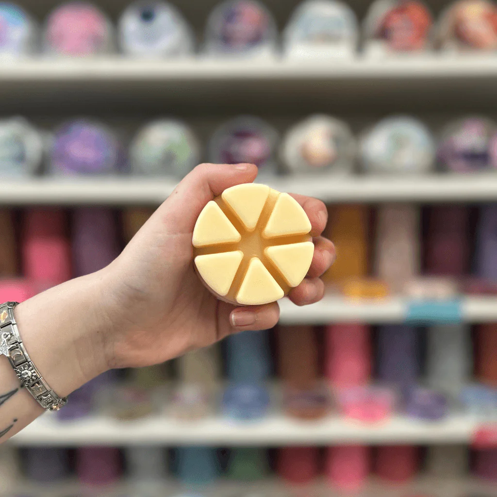 Vanilla Cream Segment Wax Melt - Image 4