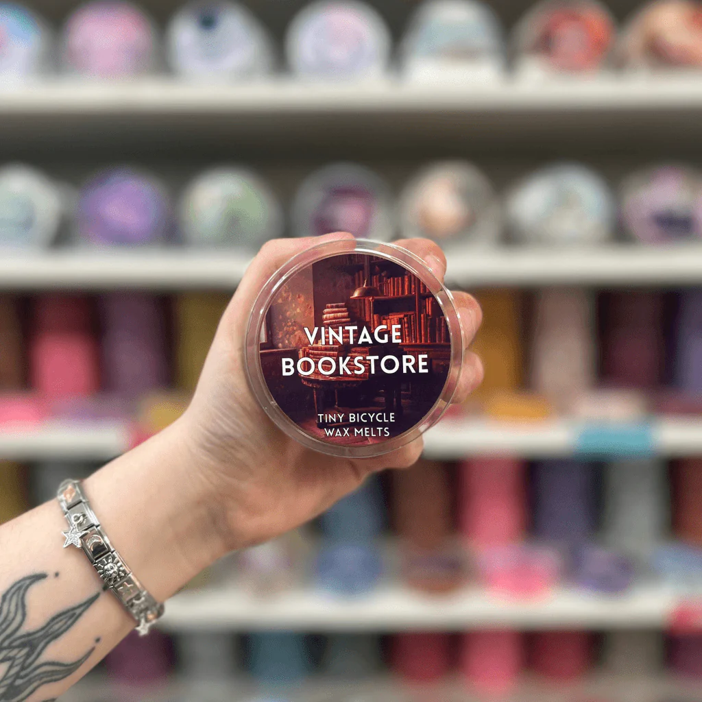 Vintage Bookstore Segment Wax Melt - Image 2