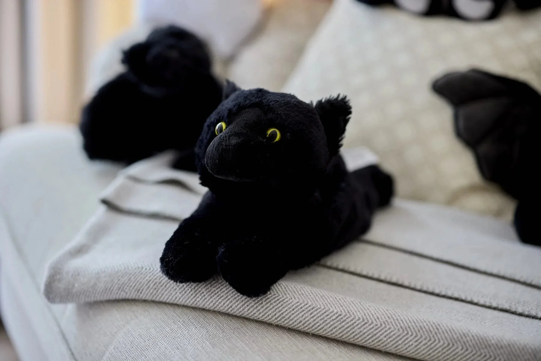 Warmies Black Cat Microwavable Plush - Image 9