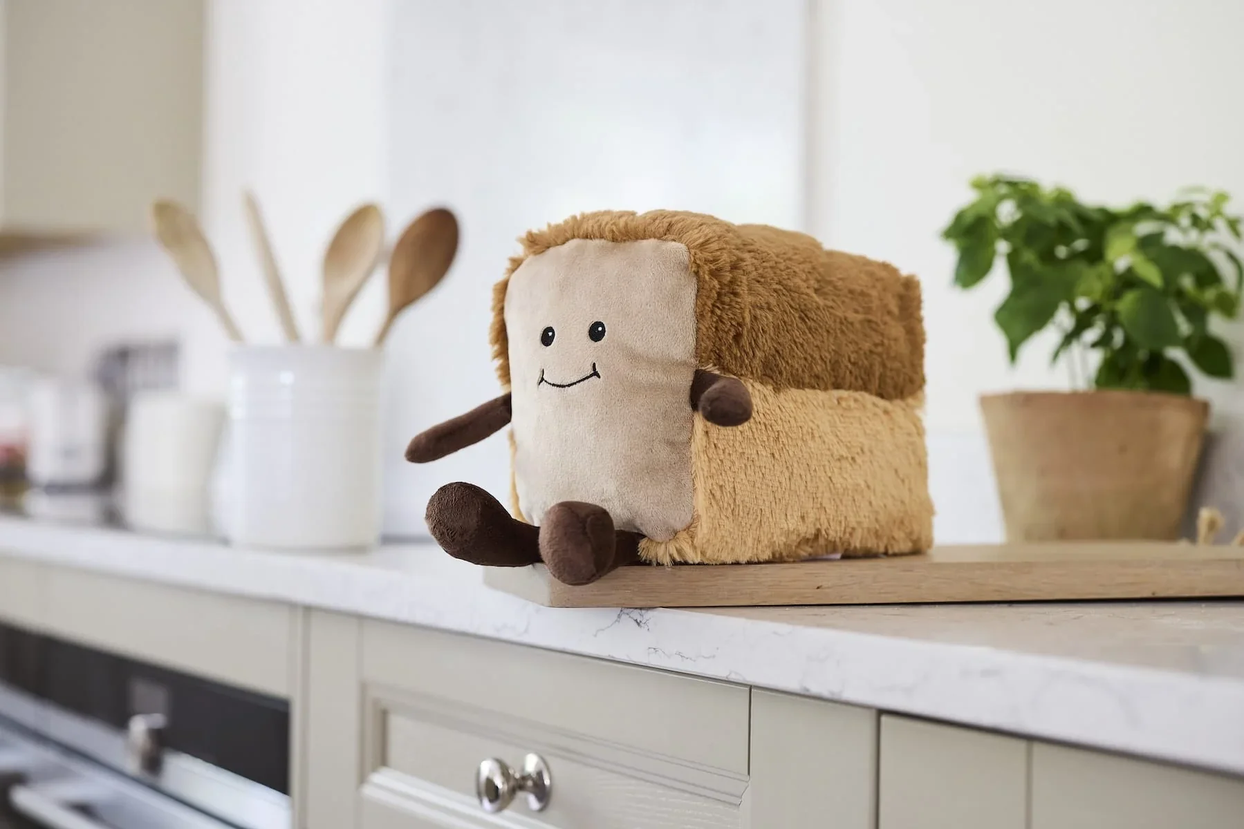 Warmies Loaf of Bread Heatable Plush Toy - Image 7