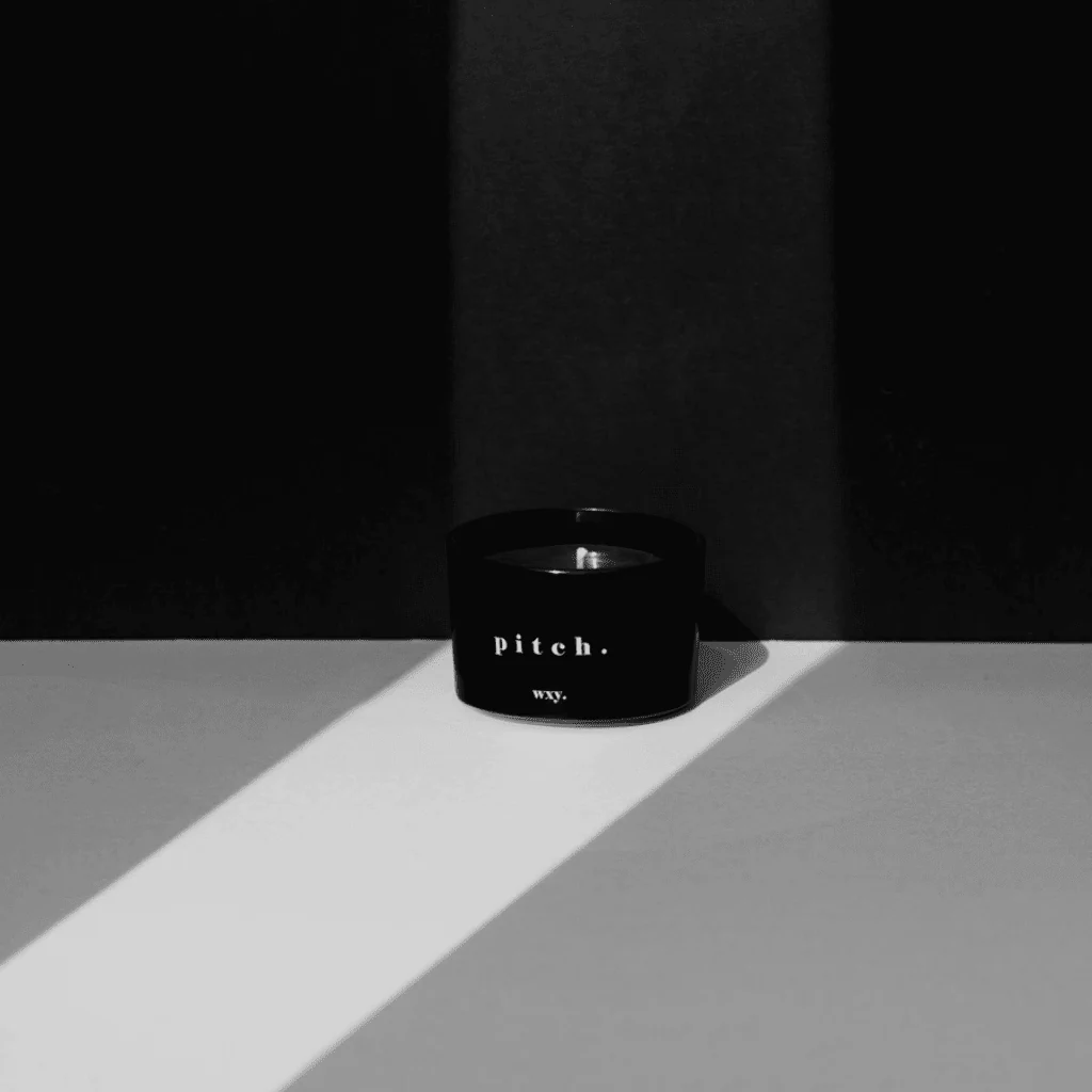 WXY Pitch 3oz Candle β Blood Orange & Santal Embers - Image 3