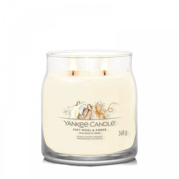 Yankee Candle Signature Medium Jar Candle - Soft Wool & Amber - Image 2